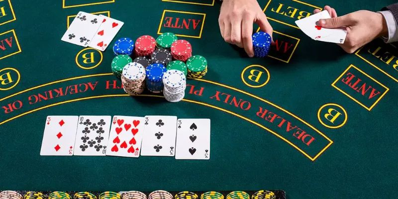 Poker VVVwin – Sân Chơi Poker Đẳng Cấp Cho Mọi Người Chơi 2 Tìm hiểu từ tổng quan đến chi tiết về poker